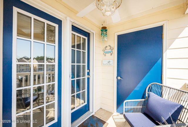 2421 Beachview Drive, H08, Ocean Springs, MS 39564