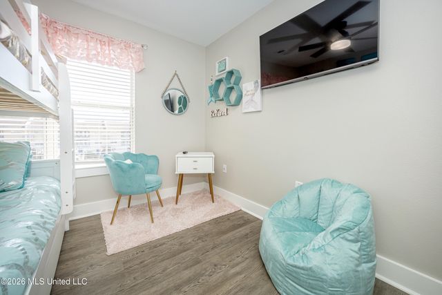 2421 Beachview Drive, H08, Ocean Springs, MS 39564