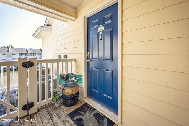 2421 Beachview Drive, H08, Ocean Springs, MS 39564