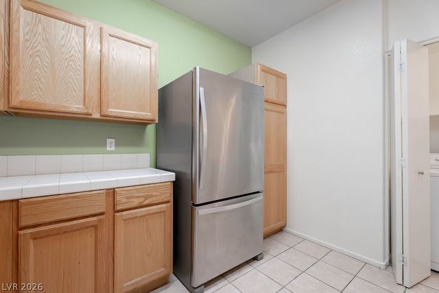 2153 Jasper Bluff Street 103, Las Vegas, NV 89117