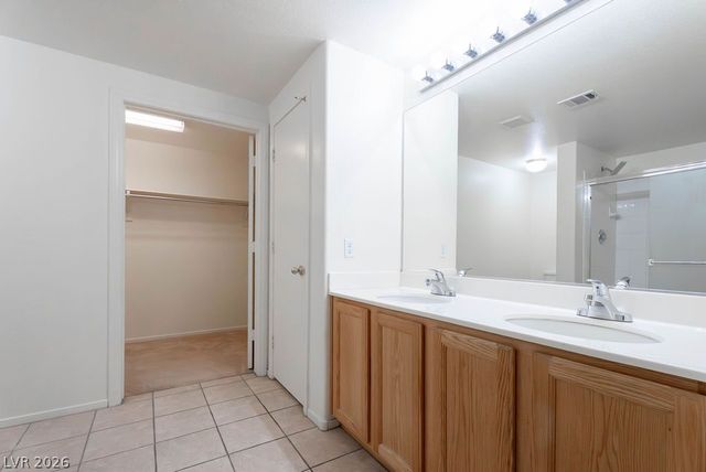 2153 Jasper Bluff Street 103, Las Vegas, NV 89117