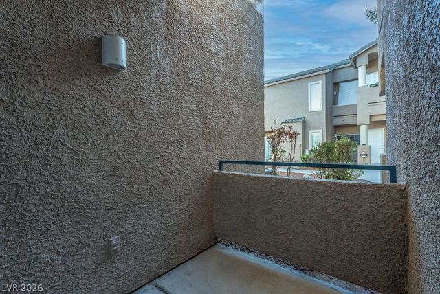 2153 Jasper Bluff Street 103, Las Vegas, NV 89117