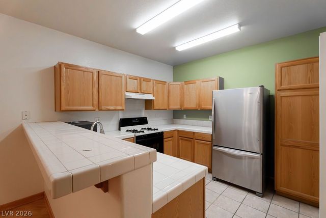 2153 Jasper Bluff Street 103, Las Vegas, NV 89117