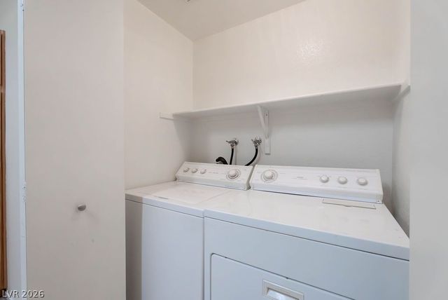 2153 Jasper Bluff Street 103, Las Vegas, NV 89117