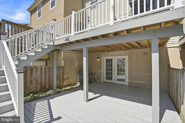 814 SEAL HARBOUR, Pasadena, MD 21122