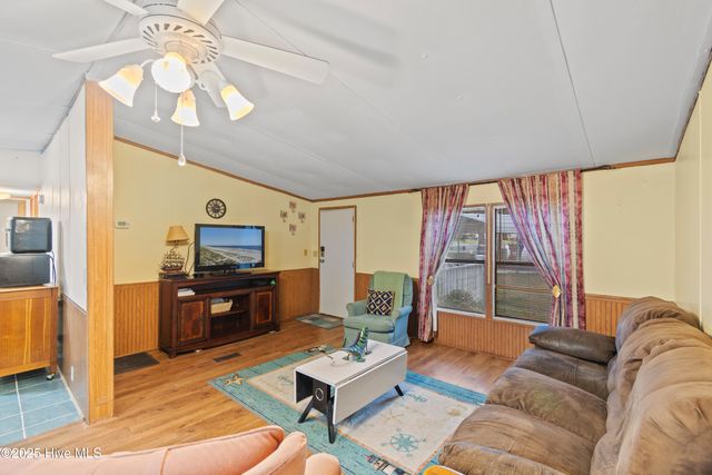 2773 Pirate Lane SW, Supply, NC 28462