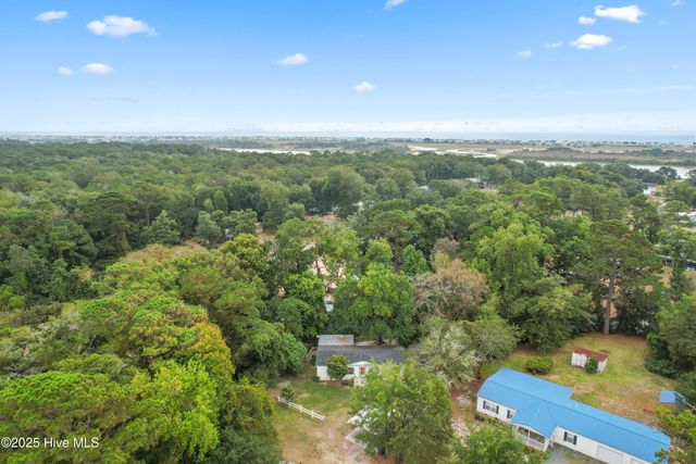 2773 Pirate Lane SW, Supply, NC 28462