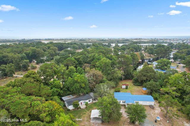 2773 Pirate Lane SW, Supply, NC 28462