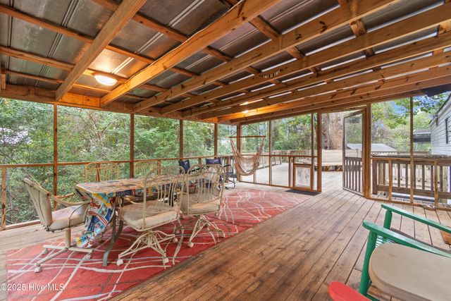 2773 Pirate Lane SW, Supply, NC 28462