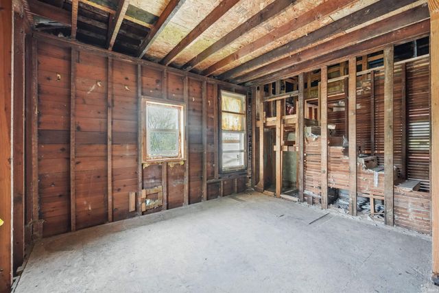 462 E Suttenfield Street, Fort Wayne, IN 46803