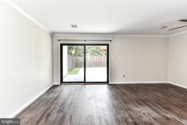 1179 DUBLIN PL, Herndon, VA 20170