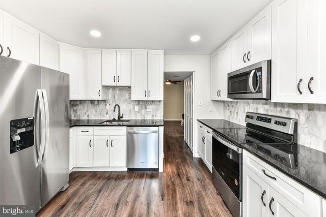 1179 DUBLIN PL, Herndon, VA 20170