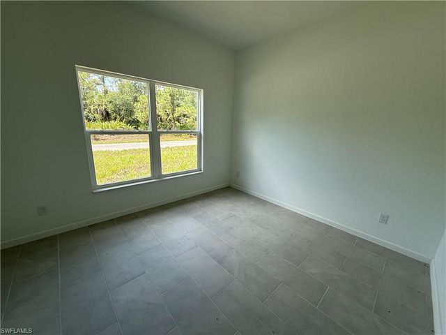 4103 E 13th ST, Lehigh Acres, FL 33972