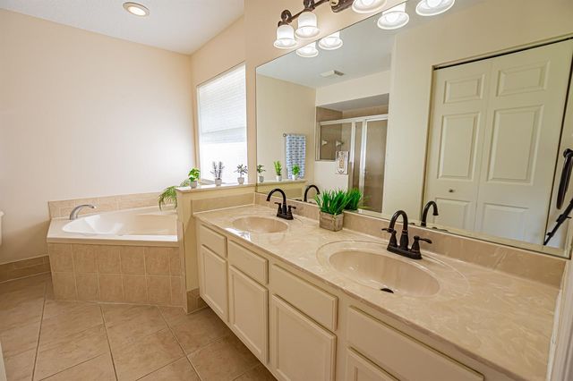 1392 SW Tadlock Avenue, Port St. Lucie, FL 34953