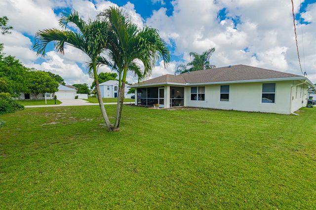 1392 SW Tadlock Avenue, Port St. Lucie, FL 34953