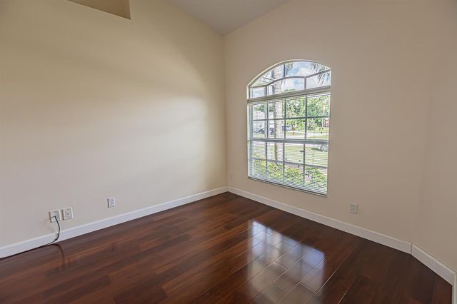 1392 SW Tadlock Avenue, Port St. Lucie, FL 34953