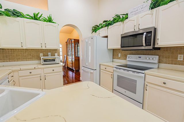 1392 SW Tadlock Avenue, Port St. Lucie, FL 34953