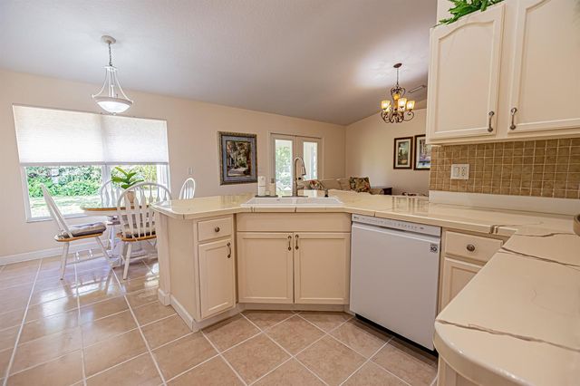 1392 SW Tadlock Avenue, Port St. Lucie, FL 34953