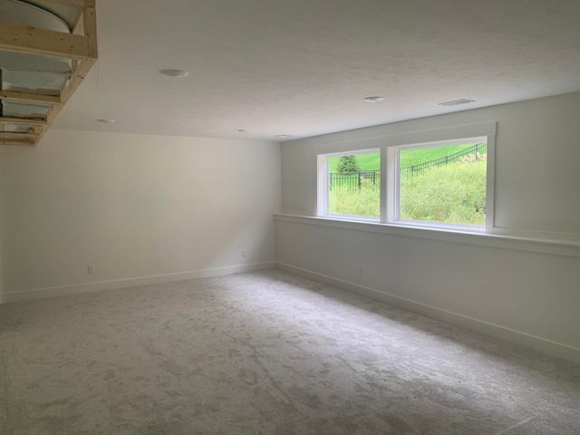 12573 Riverton Road, Grand Haven, MI 49417