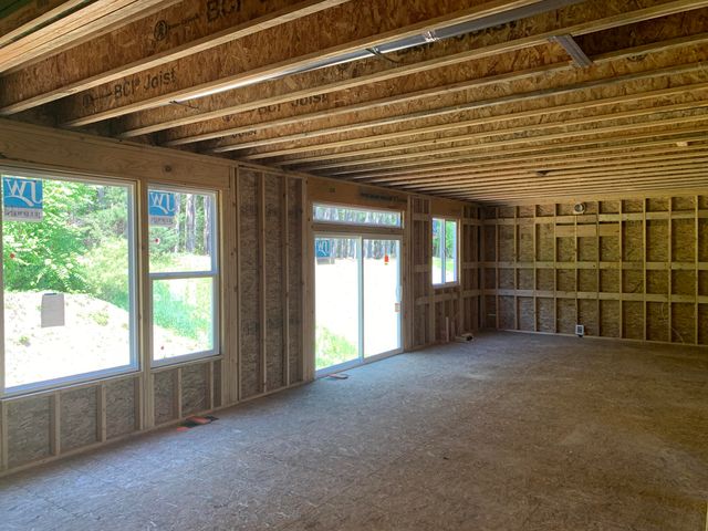 12573 Riverton Road, Grand Haven, MI 49417