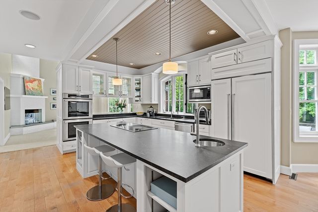171 Hobart Road, Newton, MA 02459