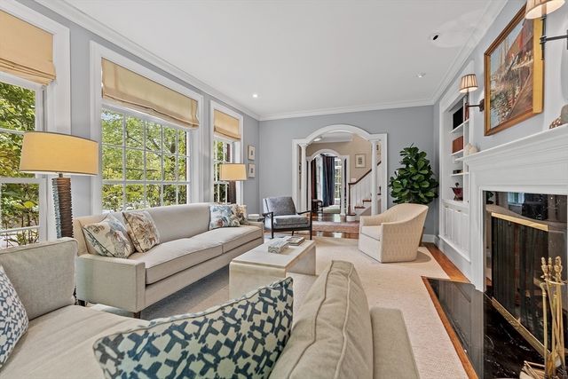 171 Hobart Road, Newton, MA 02459