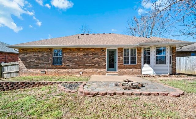 206 N Hightower Avenue, Nixa, MO 65714