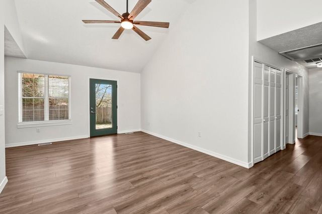 206 N Hightower Avenue, Nixa, MO 65714