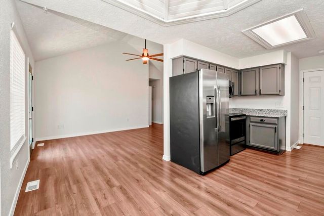 206 N Hightower Avenue, Nixa, MO 65714