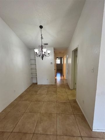 12415 Deer Falls DR A, Austin, TX 78729