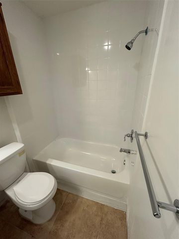 12415 Deer Falls DR A, Austin, TX 78729