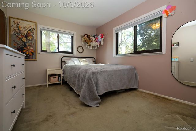 1205 Ennest Boulevard, White Lake Charter Township, MI 48386