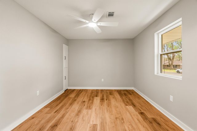 1310 Sunset Drive, Conway, AR 72034