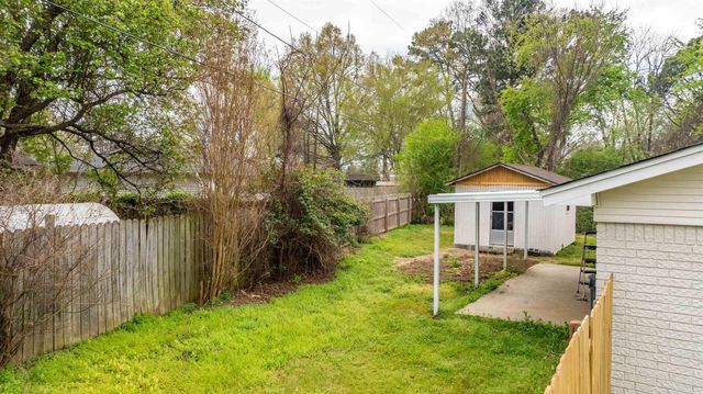 1310 Sunset Drive, Conway, AR 72034