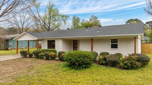 1310 Sunset Drive, Conway, AR 72034
