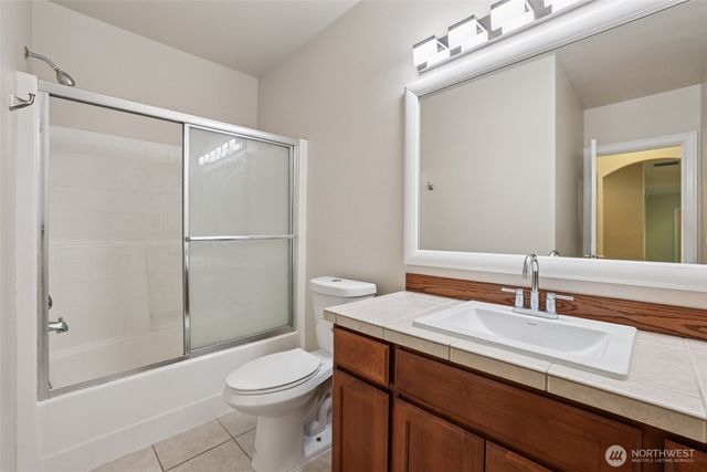 36121 79th Avenue S, Roy, WA 98027