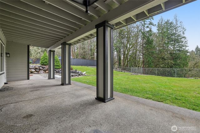 36121 79th Avenue S, Roy, WA 98027