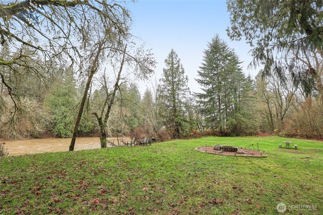 36121 79th Avenue S, Roy, WA 98027