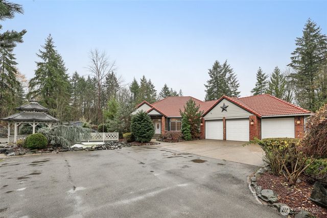 36121 79th Avenue S, Roy, WA 98027