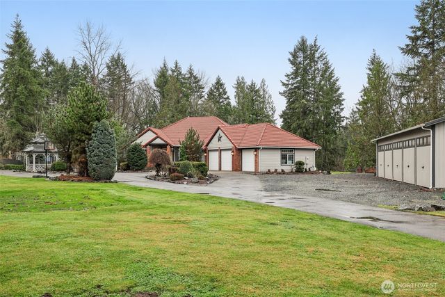 36121 79th Avenue S, Roy, WA 98027