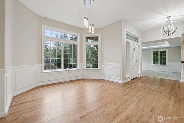 36121 79th Avenue S, Roy, WA 98027