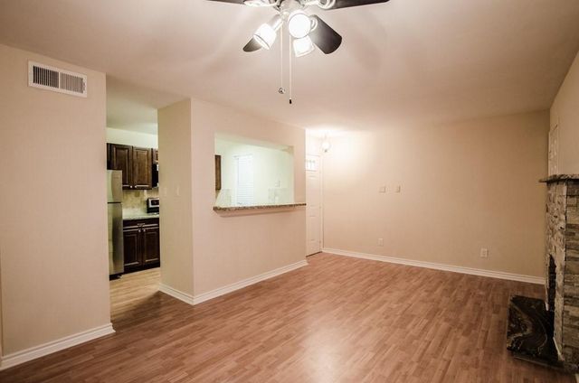 3500 Tangle Brush Drive 93, The Woodlands, TX 77381