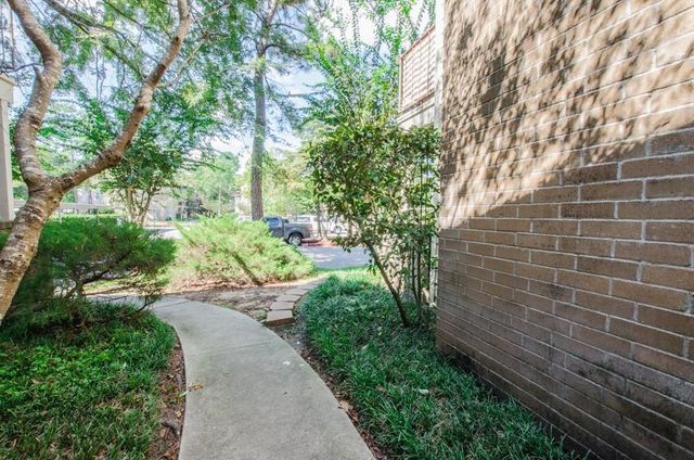 3500 Tangle Brush Drive 93, The Woodlands, TX 77381