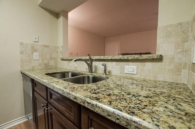 3500 Tangle Brush Drive 93, The Woodlands, TX 77381