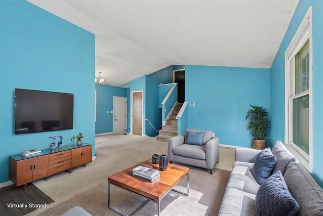 2051 Michael Avenue, Wyoming, MI 49509