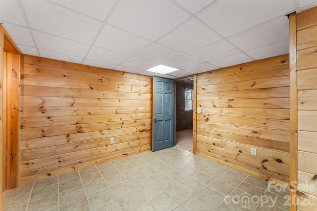 460 Cascades Parkway, Nebo, NC 28761