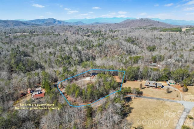 460 Cascades Parkway, Nebo, NC 28761