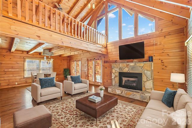 460 Cascades Parkway, Nebo, NC 28761