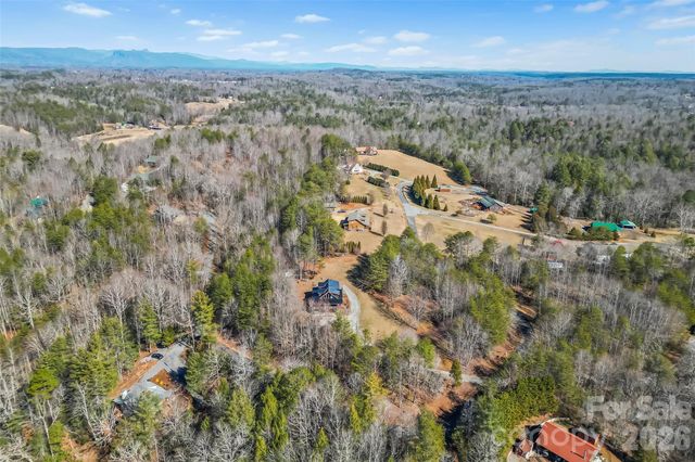 460 Cascades Parkway, Nebo, NC 28761