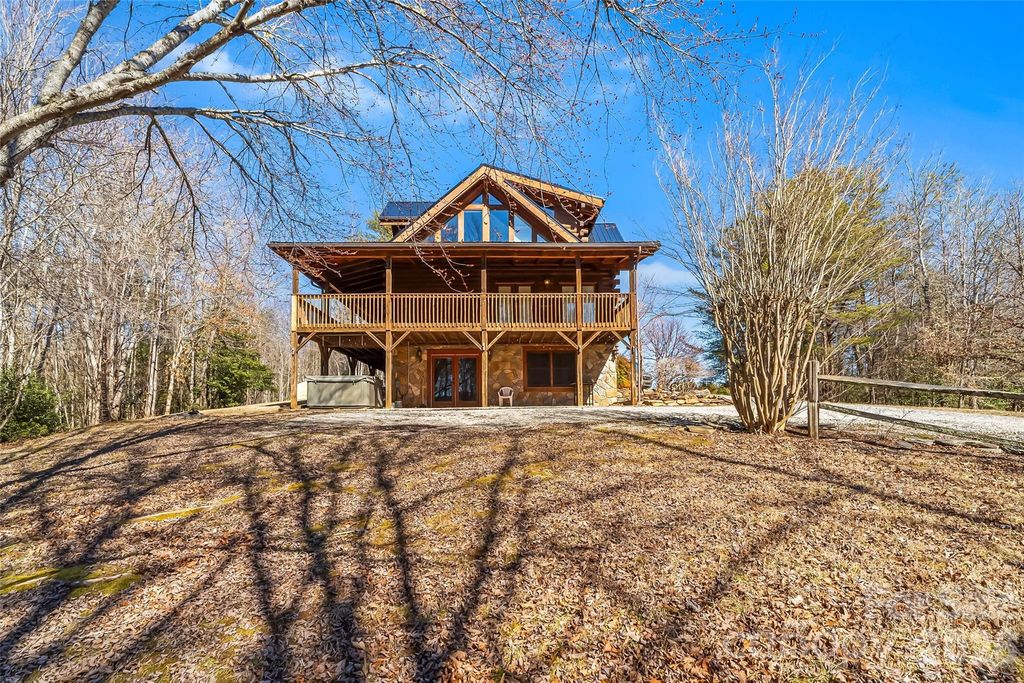 460 Cascades Parkway, Nebo, NC 28761